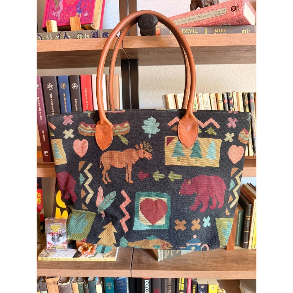 Vintage Orvis Tapestry Tote Bag Moose Bear Wildlife Cabin Leather Handles Ziptop